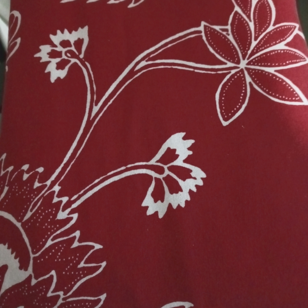 IKEA Alvine Flor Duvet Cover - Twin